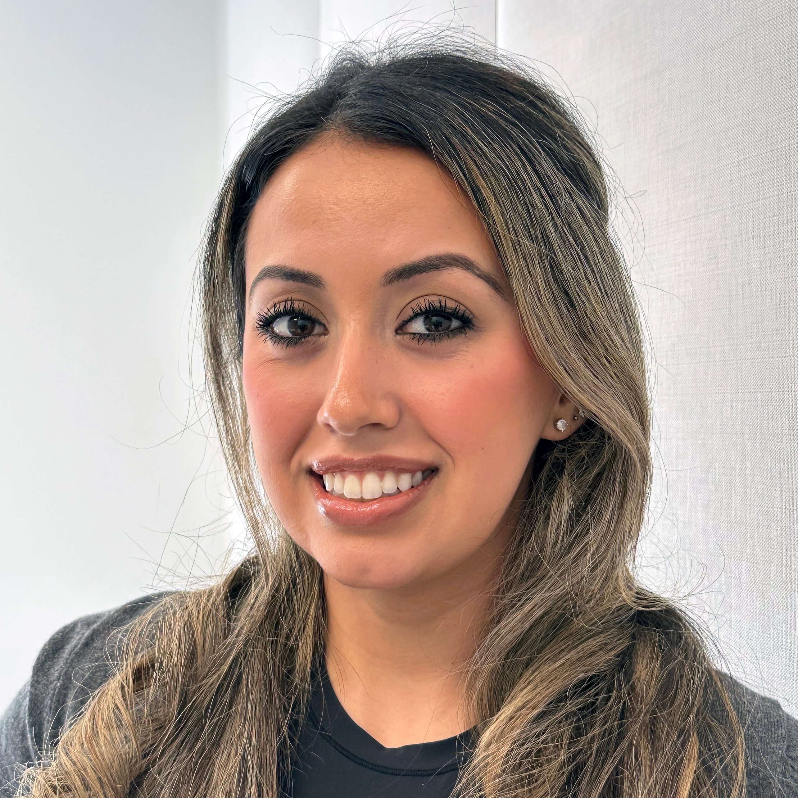 Julissa RN portrait shot of Julissa RN